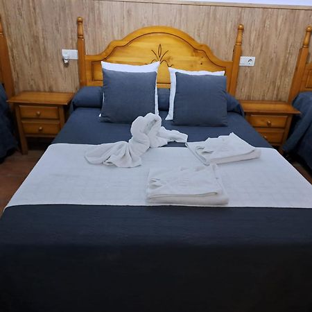 Hostal Brenaverde Gaucín Exteriér fotografie