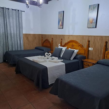 Hostal Brenaverde Gaucín Exteriér fotografie