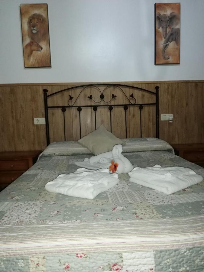 Hostal Brenaverde Gaucín Exteriér fotografie