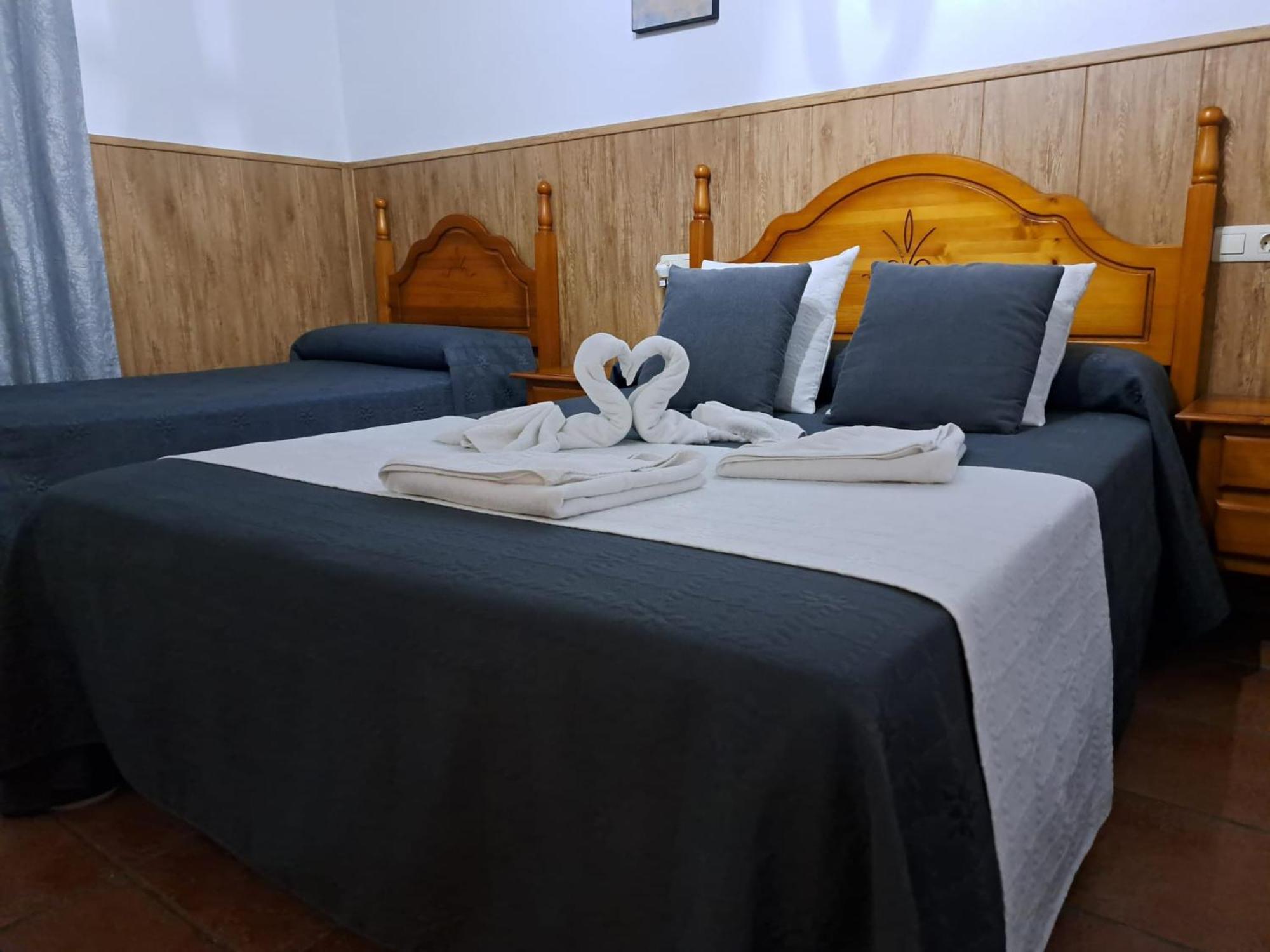 Hostal Brenaverde Gaucín Exteriér fotografie